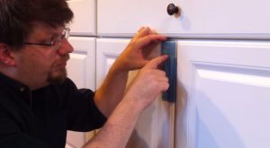 How To Install Cabinet Knobs and Pulls On A Drawer? - Ironmongery World ...